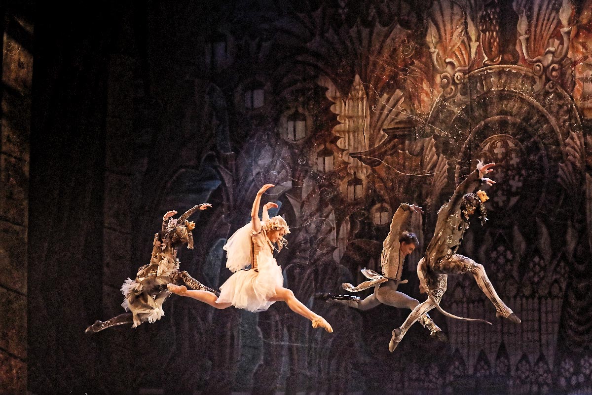 Photojournalism:Ukrainian National Ballet